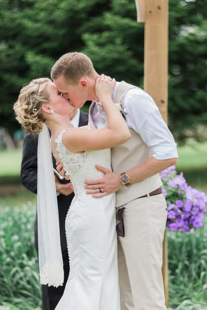 Shantzholm Farm Wedding, Shantzholm Family Farm, Kitchener Wedding Photographer, Jess Collins Photography, Kitchener Wedding Photography, Wedding Photography, Wedding Photographer, Orlando Wedding Photographer, Disney Wedding Photography, Destination Wedding Photography, Destination Wedding Photographer, Rustic Weddings,