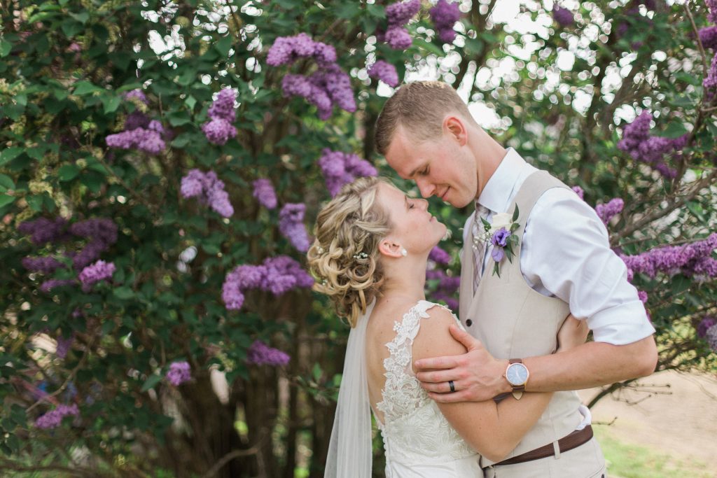 Shantzholm Farm Wedding, Shantzholm Family Farm, Kitchener Wedding Photographer, Jess Collins Photography, Kitchener Wedding Photography, Wedding Photography, Wedding Photographer, Orlando Wedding Photographer, Disney Wedding Photography, Destination Wedding Photography, Destination Wedding Photographer, Rustic Weddings,