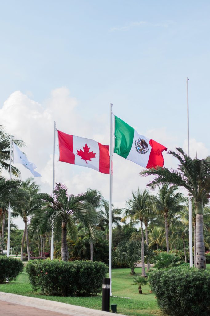 Destination Wedding Photographer, Jess Collins Photography, Orlando Wedding Photographer, Kitchener Wedding Photographer, Destination Wedding, Elopement Wedding Photographer, Moon Palace Cancun