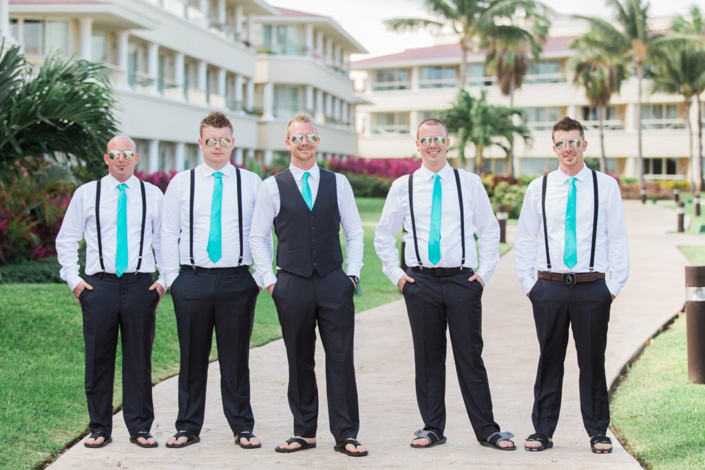 Destination Wedding Photographer, Jess Collins Photography, Orlando Wedding Photographer, Kitchener Wedding Photographer, Destination Wedding, Elopement Wedding Photographer, Moon Palace Cancun