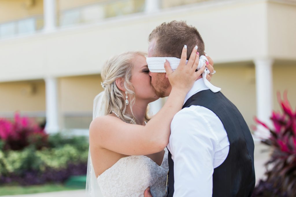 Destination Wedding Photographer, Jess Collins Photography, Orlando Wedding Photographer, Kitchener Wedding Photographer, Destination Wedding, Elopement Wedding Photographer, Moon Palace Cancun