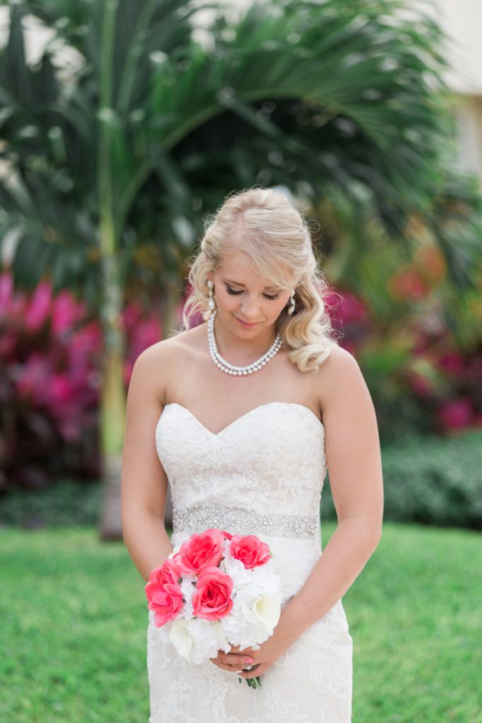 Destination Wedding Photographer, Jess Collins Photography, Orlando Wedding Photographer, Kitchener Wedding Photographer, Destination Wedding, Elopement Wedding Photographer, Moon Palace Cancun