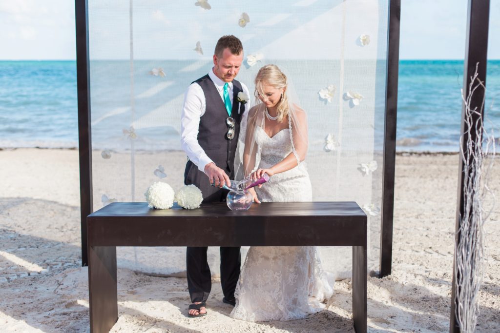 Destination Wedding Photographer, Jess Collins Photography, Orlando Wedding Photographer, Kitchener Wedding Photographer, Destination Wedding, Elopement Wedding Photographer, Moon Palace Cancun