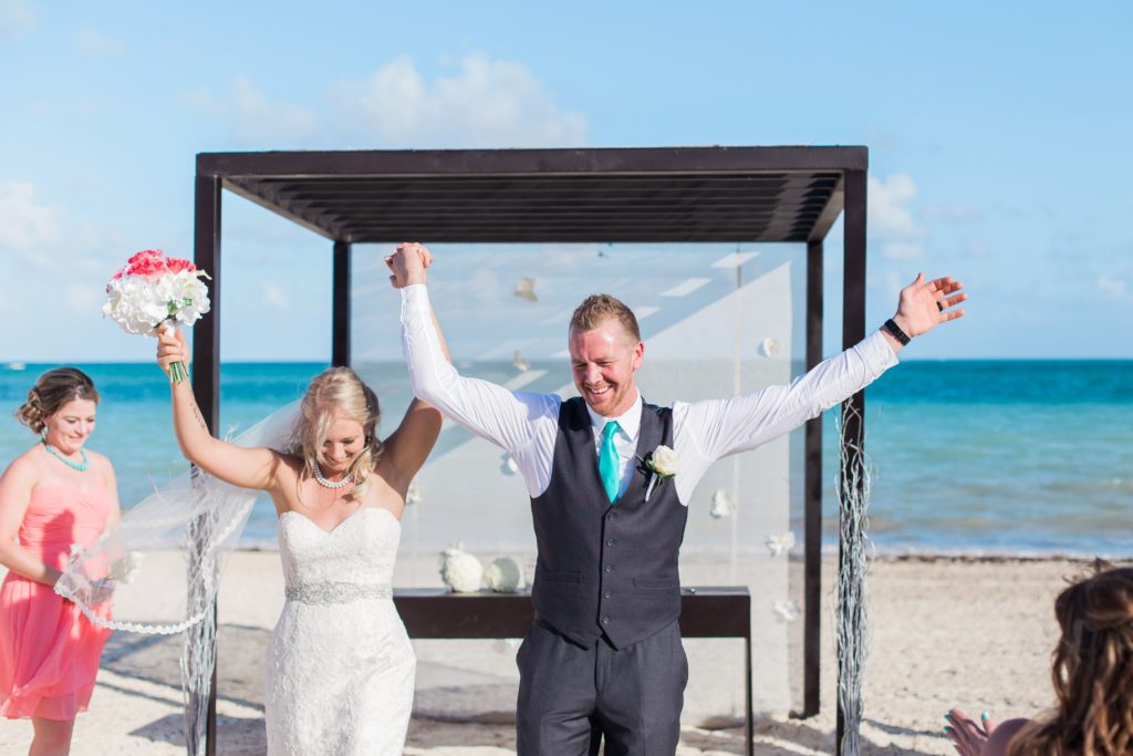 Destination Wedding Photographer, Jess Collins Photography, Orlando Wedding Photographer, Kitchener Wedding Photographer, Destination Wedding, Elopement Wedding Photographer, Moon Palace Cancun