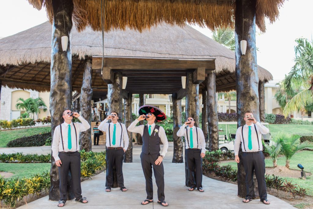 Destination Wedding Photographer, Jess Collins Photography, Orlando Wedding Photographer, Kitchener Wedding Photographer, Destination Wedding, Elopement Wedding Photographer, Moon Palace Cancun