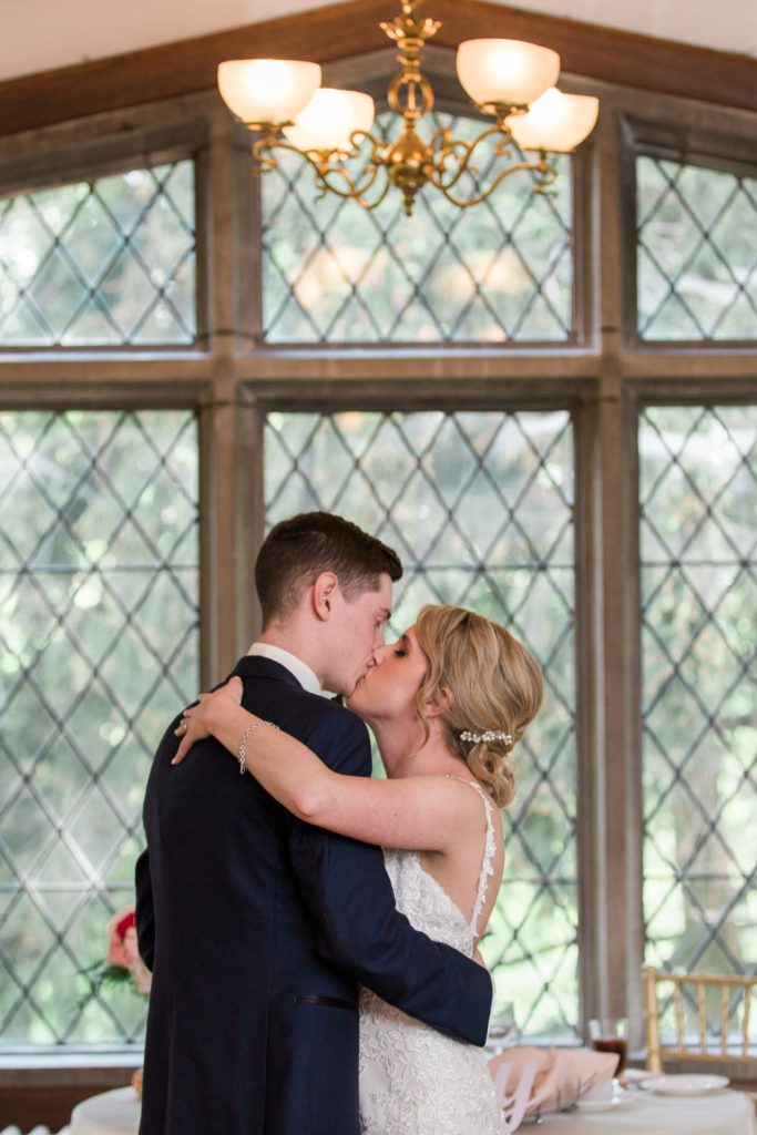 Elsie Perrin, Elsie Perrin Williams Estate, Jess Collins Photography, Kitchener Wedding Photographer, Destination Wedding Photographer, Intimate Wedding Venues London, Intimate Wedding Photographer, Intimate Wedding, Wedding Photographer, Destination Wedding Photographer, Destination Wedding Photography